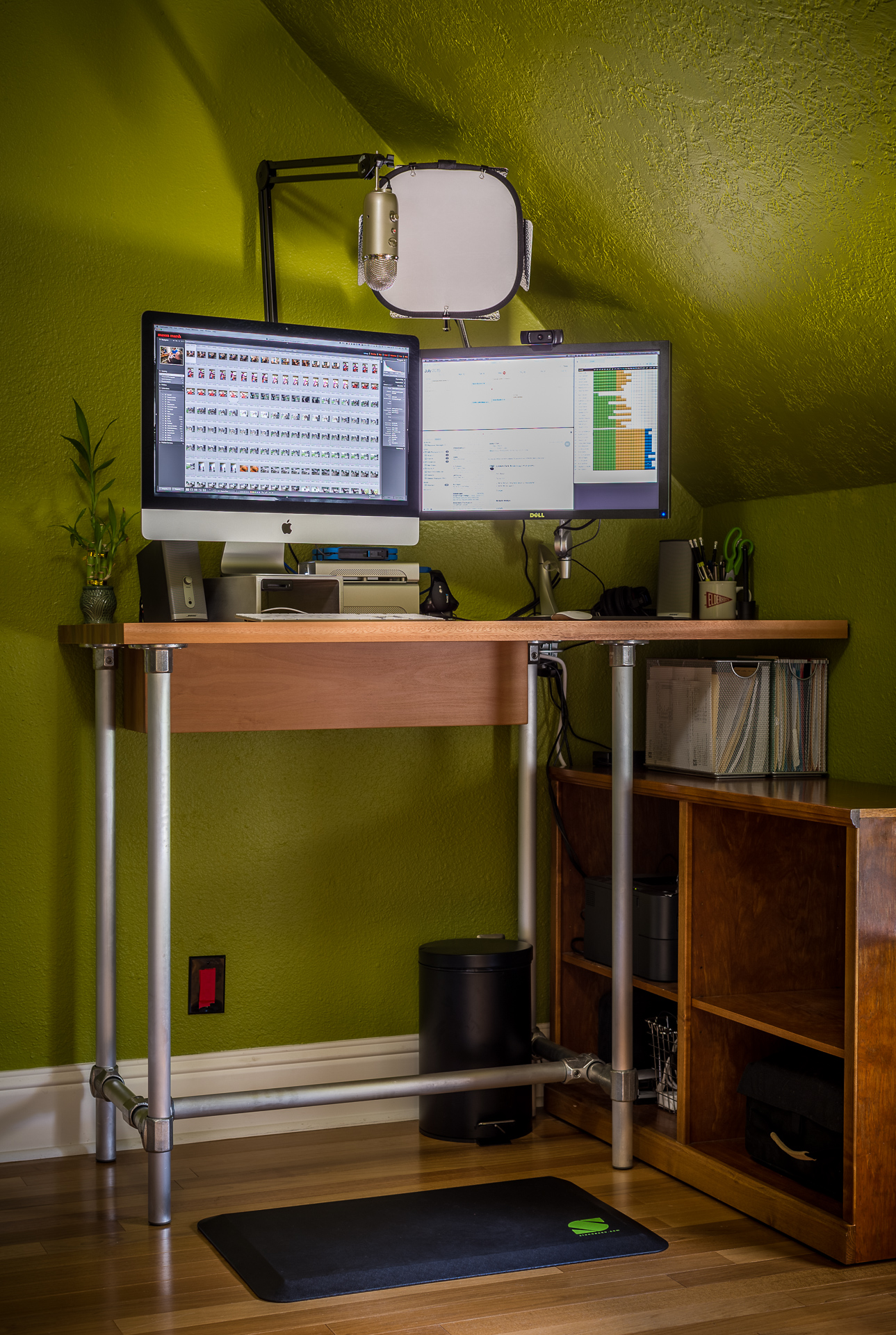 Photofocus  Make Your Own StandUp Desk