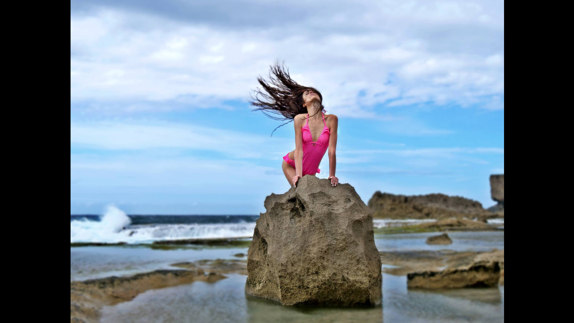 Ashley on Rocks Ashley on Rocks
