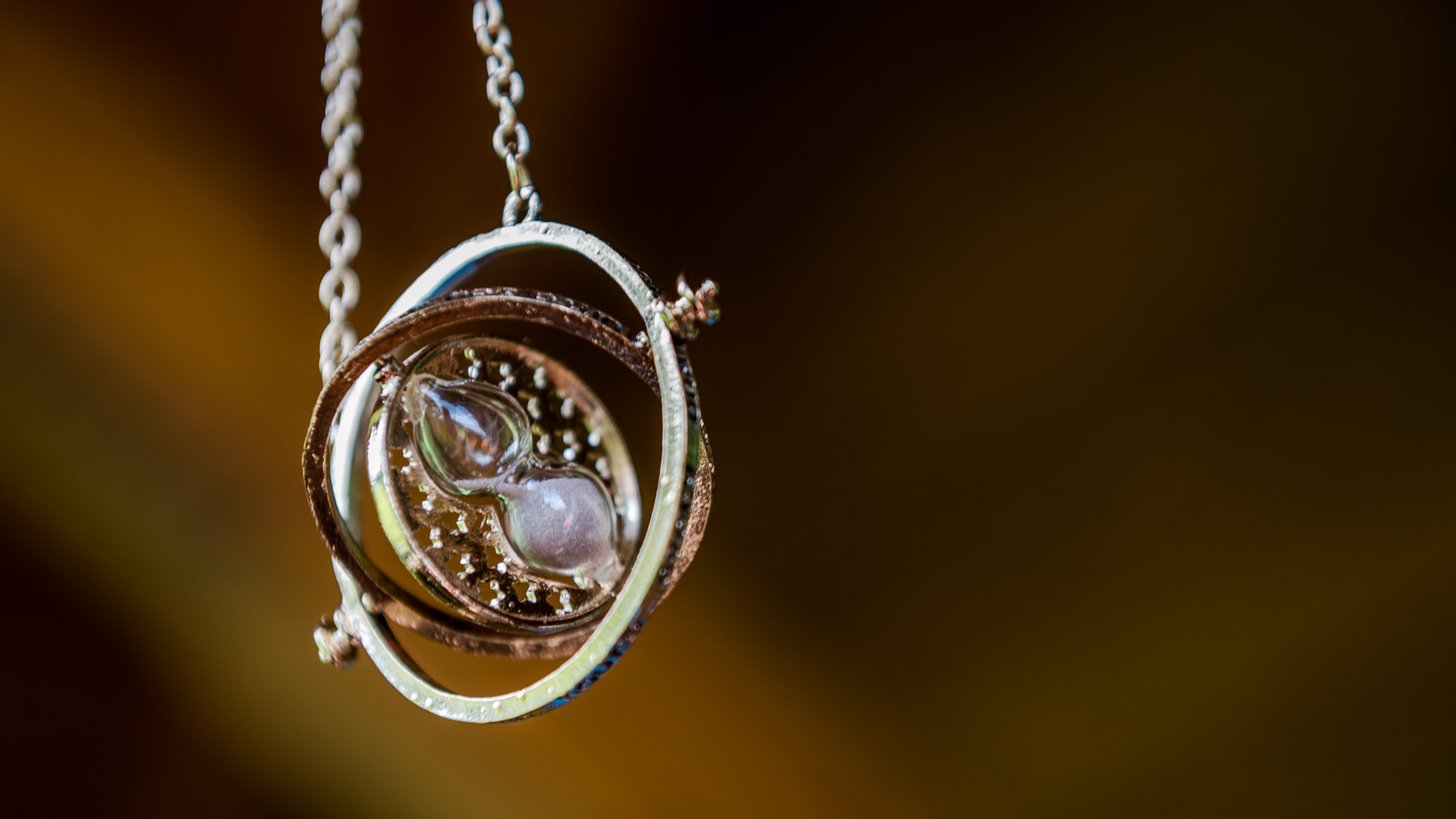 _FLC7105-2 time turner, harry potter, time, time management, work management