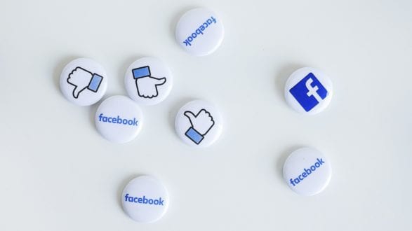 Featured-Dont-reply-on-Facebook Featured-Dont-reply-on-Facebook