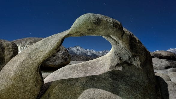 8939kenlee_2015-11-23_2159_204sf8iso200-4000k_alabamahills-mobiusarch-sierras-lightpainting-fullsize-sRGB-2560x1440px 8939kenlee_2015-11-23_2159_204sf8iso200-4000k_alabamahills-mobiusarch-sierras-lightpainting-fullsize-sRGB-2560x1440px