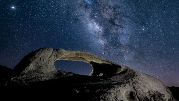 6341_kenlee_ojo-oro-arch_200517_0222_earth134sf25iso400_sky20stacked15sf25iso4000-landscape-looking-south_milkyway-2560x1440px-PHOTOFOCUS-HEADER-USE-THIS-ONE 6341_kenlee_ojo-oro-arch_200517_0222_earth134sf25iso400_sky20stacked15sf25iso4000-landscape-looking-south_milkyway-2560x1440px-PHOTOFOCUS-HEADER-USE-THIS-ONE