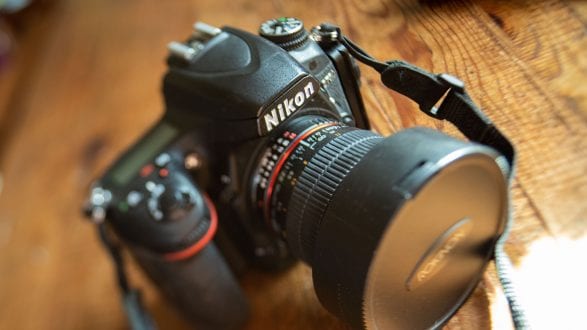 IMGP2912_kenlee_photos-of-used-camera-equipment-for-photofocus-article_201105_1553_¹⁄₅₀ sec_ISO 1600_blur-tilt-shift_2560x1440px Photofocus HEADER IMGP2912_kenlee_photos-of-used-camera-equipment-for-photofocus-article_201105_1553_¹⁄₅₀ sec_ISO 1600_blur-tilt-shift_2560x1440px Photofocus HEADER