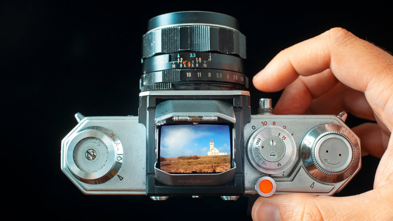 Nostalgic waistlevel views from the 1960 Edixa Reflex Photofocus